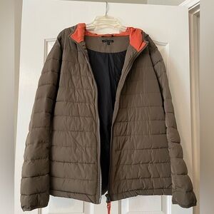 Universal Standard Women’s Puffer in Size 22-24 (Large in Universal Standard)